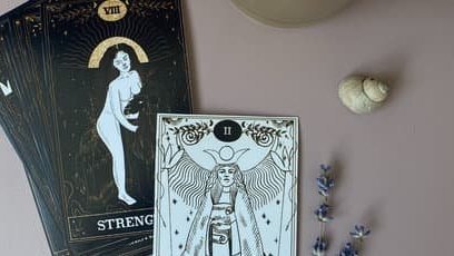 black and orange tarot