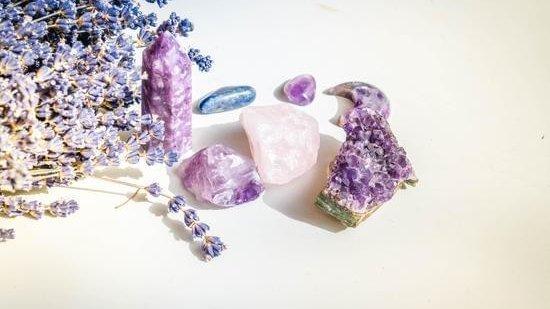 grief healing crystals