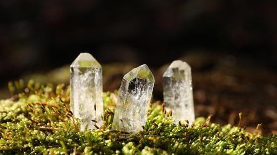 healing quartz crystal