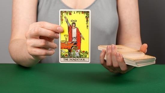 magician card tarot