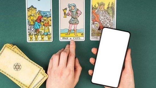 past present future tarot spread