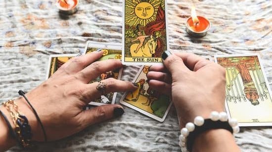 past present future tarot spread