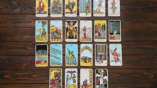 ten of pentacles tarot card meaning